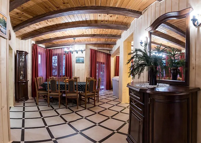 лісовий маєток * Szlavszke